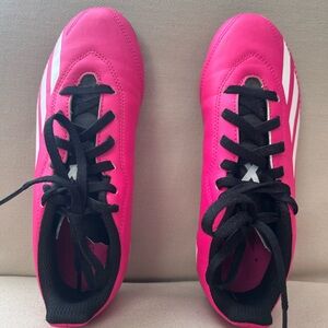 GUC Adidas Girls Bold Pink Soccer Cleats size 3